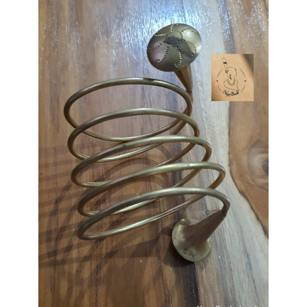 natural and artistic